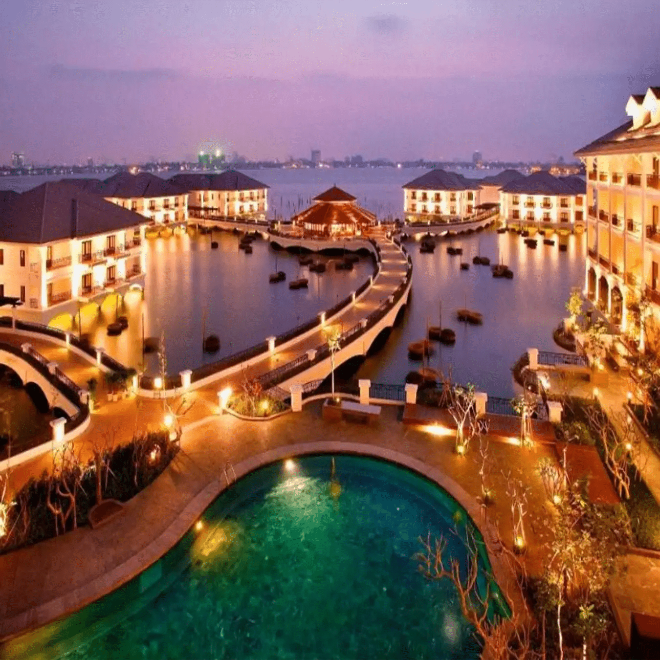 Khách sạn Quốc tế Việt Nam